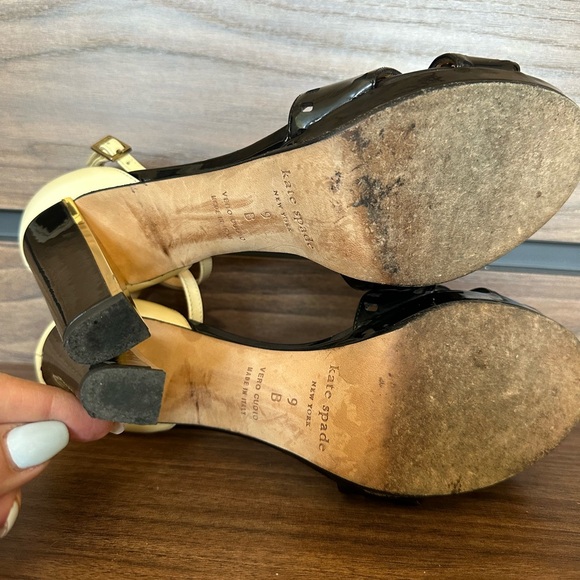 ♠️ Kate Spade heels 🖤 - Picture 3 of 8